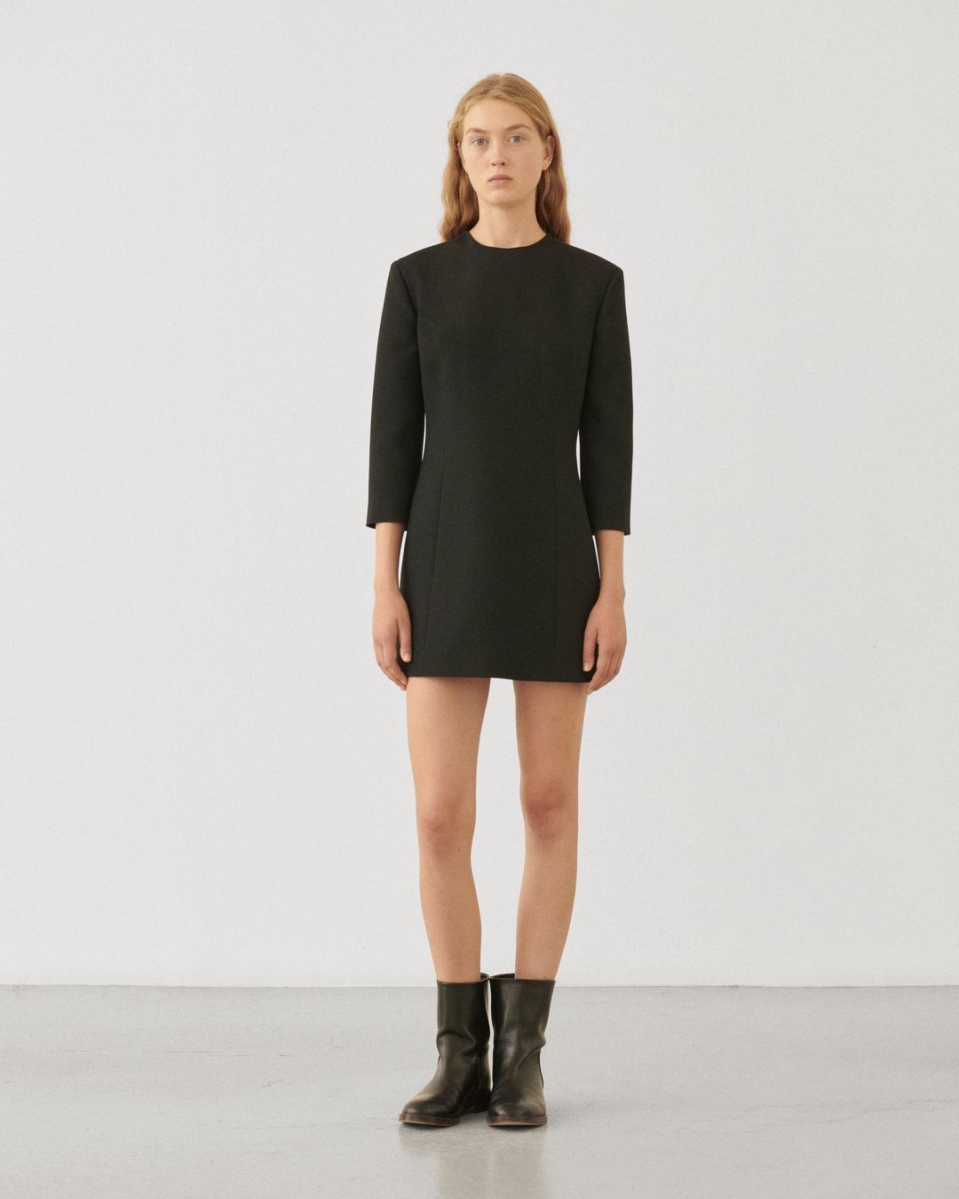 Dexter Dress in Wool Viscose- Black