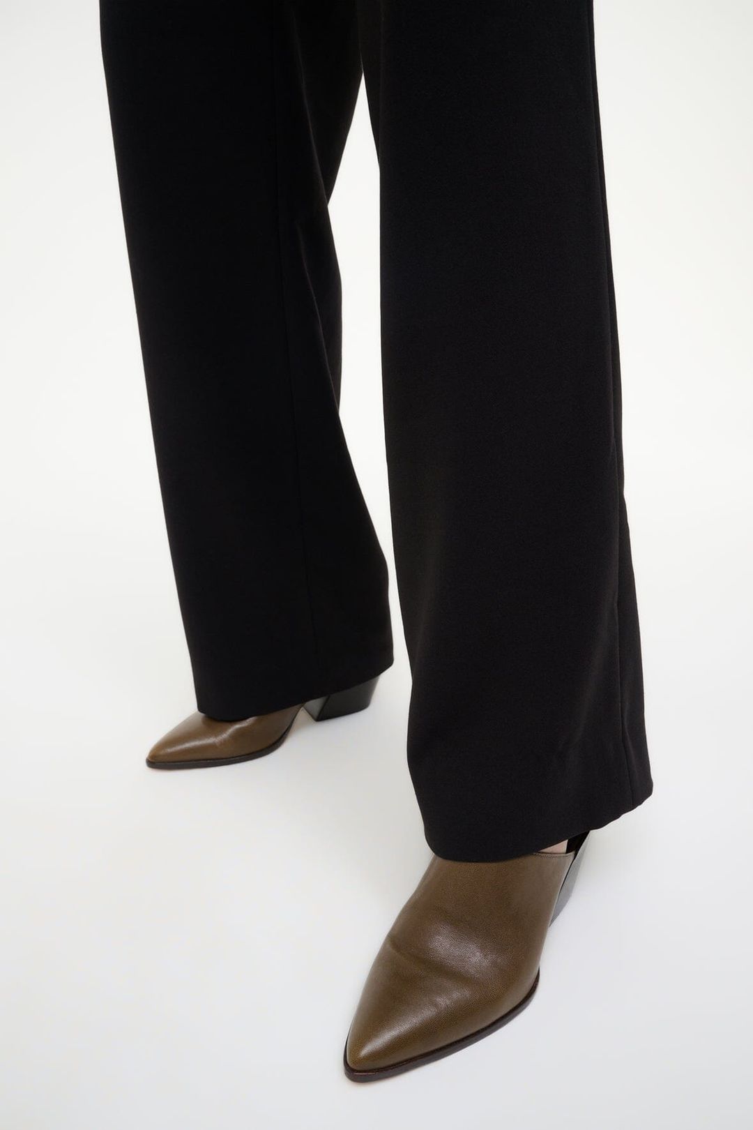 AUSTEN MULE | TRUFFLE #4