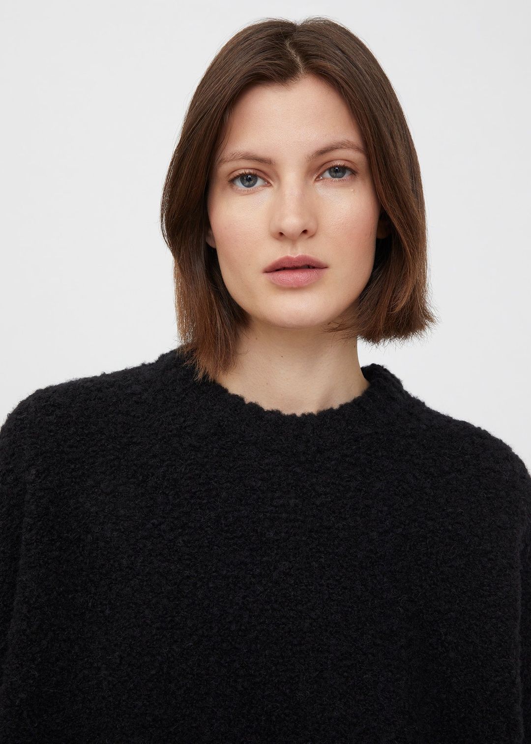 Boxy Bouclé knit black #3