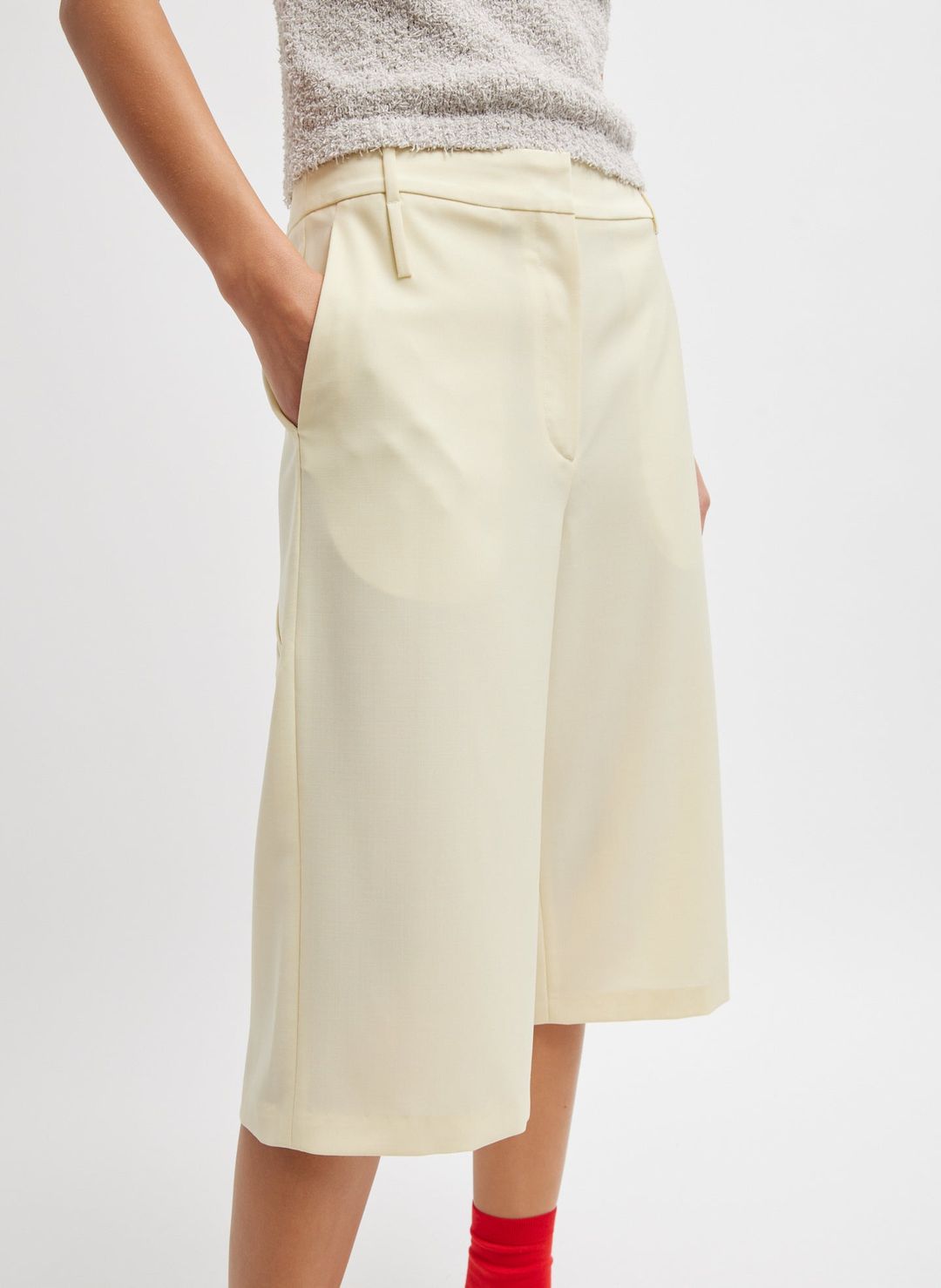 Tropical Wool Short #10