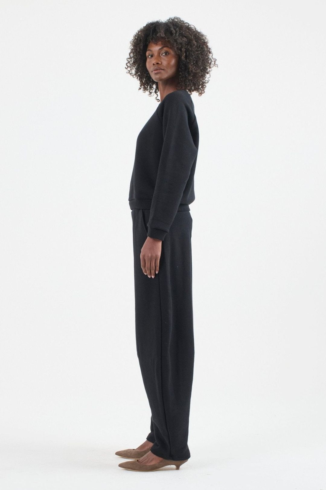 The Arc Lounge Pant in Black #5