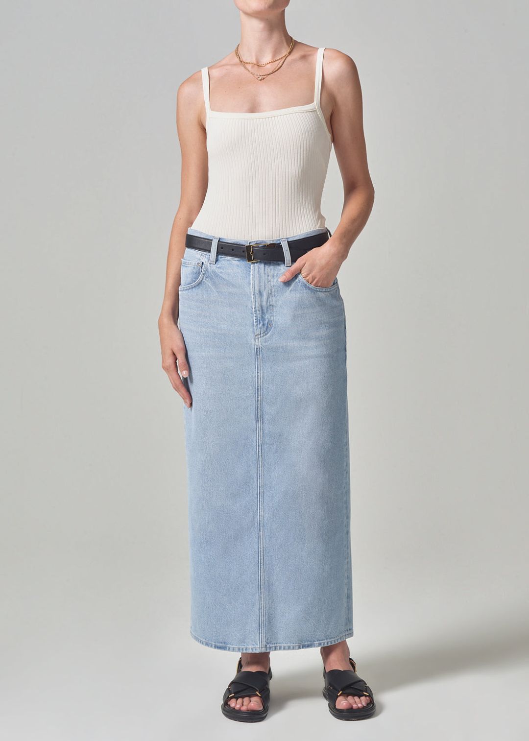 Verona Column Skirt in Frequency