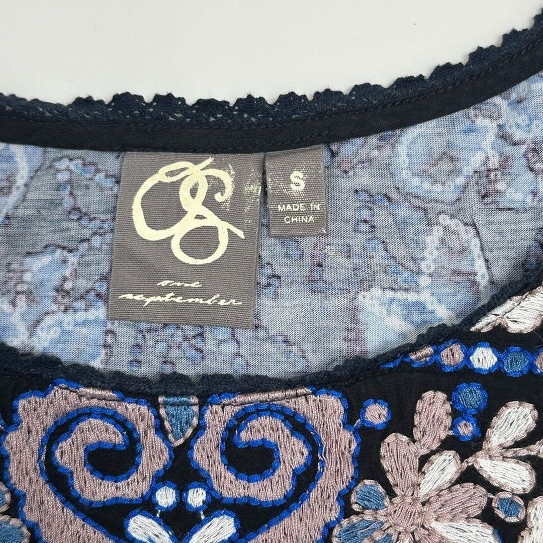 Anthropologie Blue Embroidered Floral Top #10