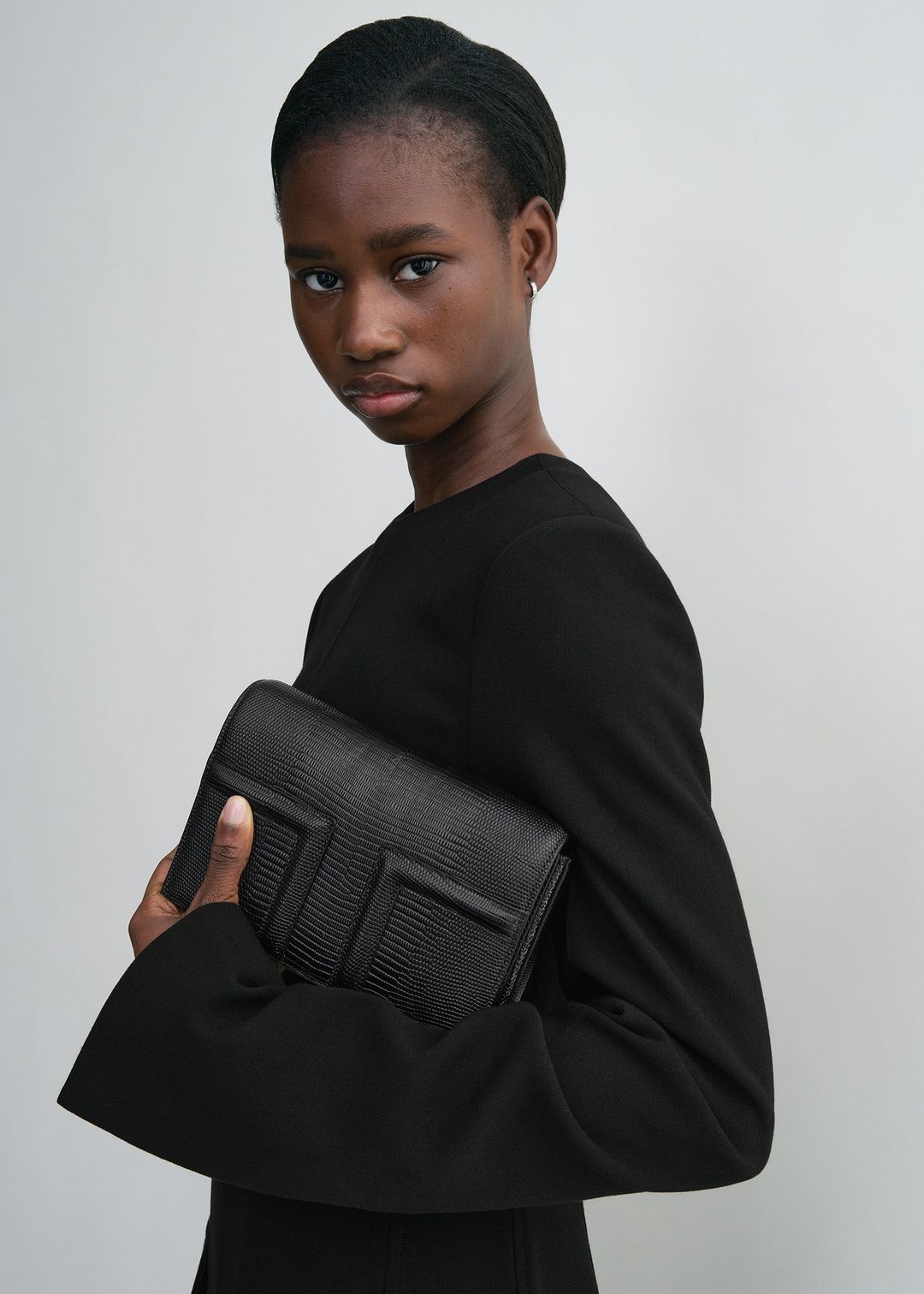 Mini T-flap lizard-embossed bag black #3