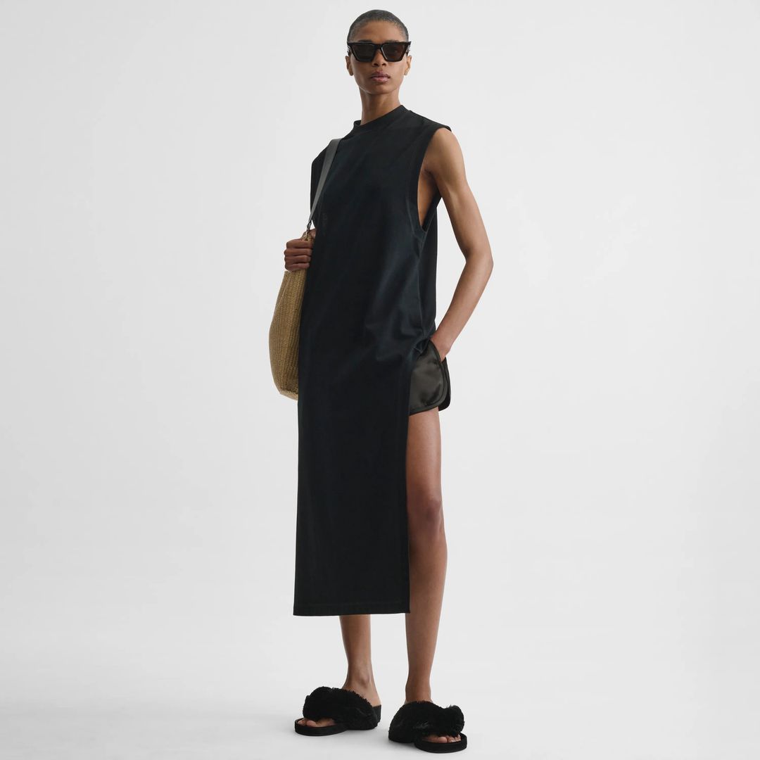 REVERSIBLE TRAIN TANK