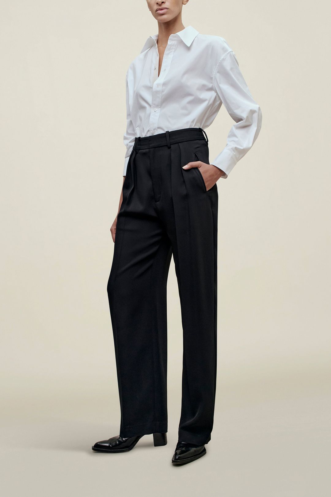 Aiden Pleated Trouser in Viscose Cady #4
