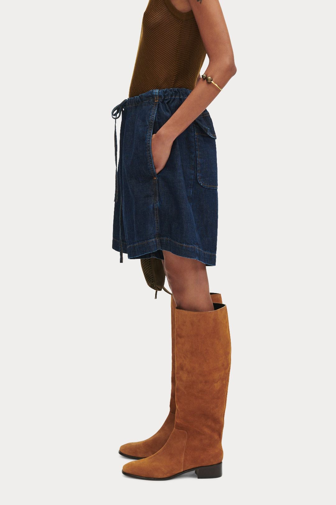 Mona Short #3