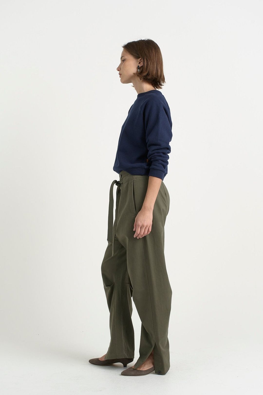 The Everything Pant in Olive #10