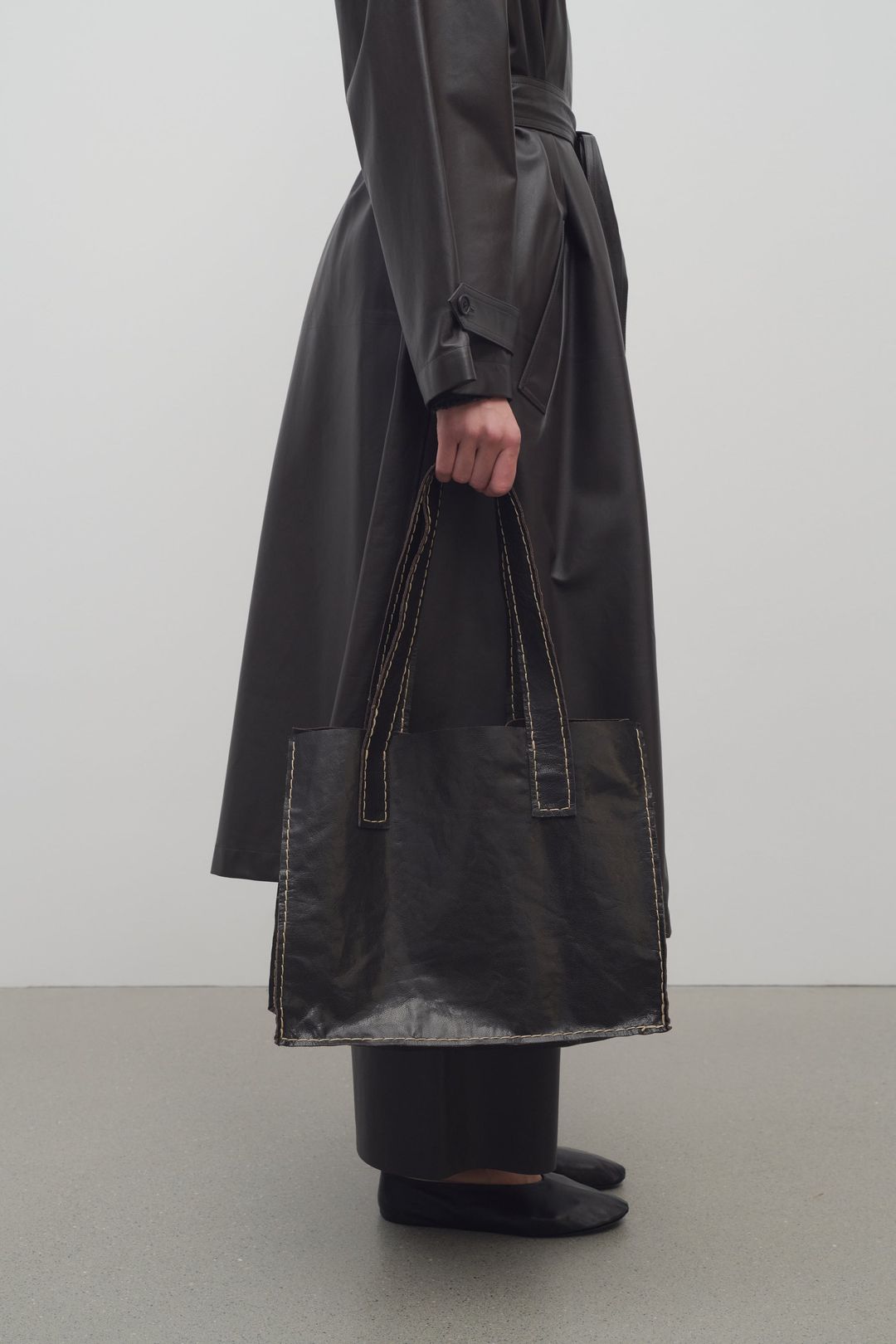 Maya EW Tote Bag in Leather #4