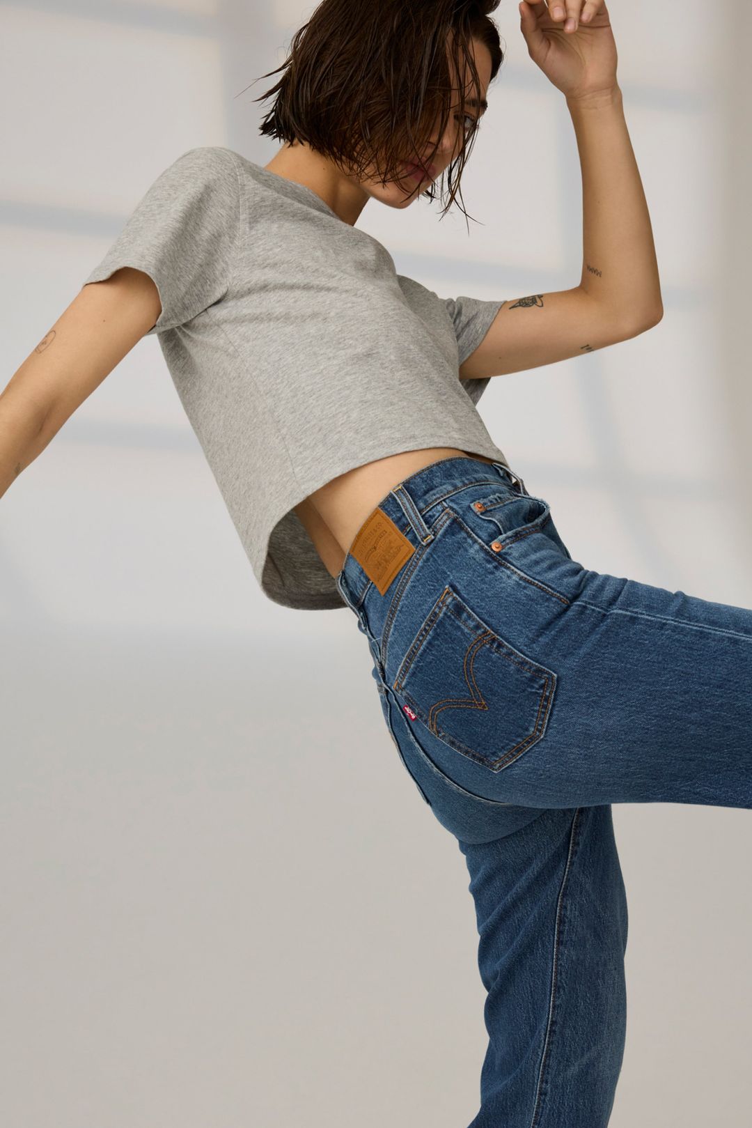The Cropped Perfect Tee in Heather Grey #3