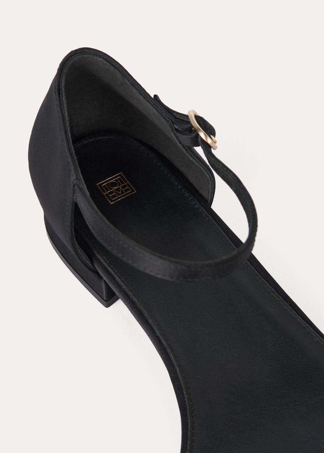 The Pearl Flat black #6
