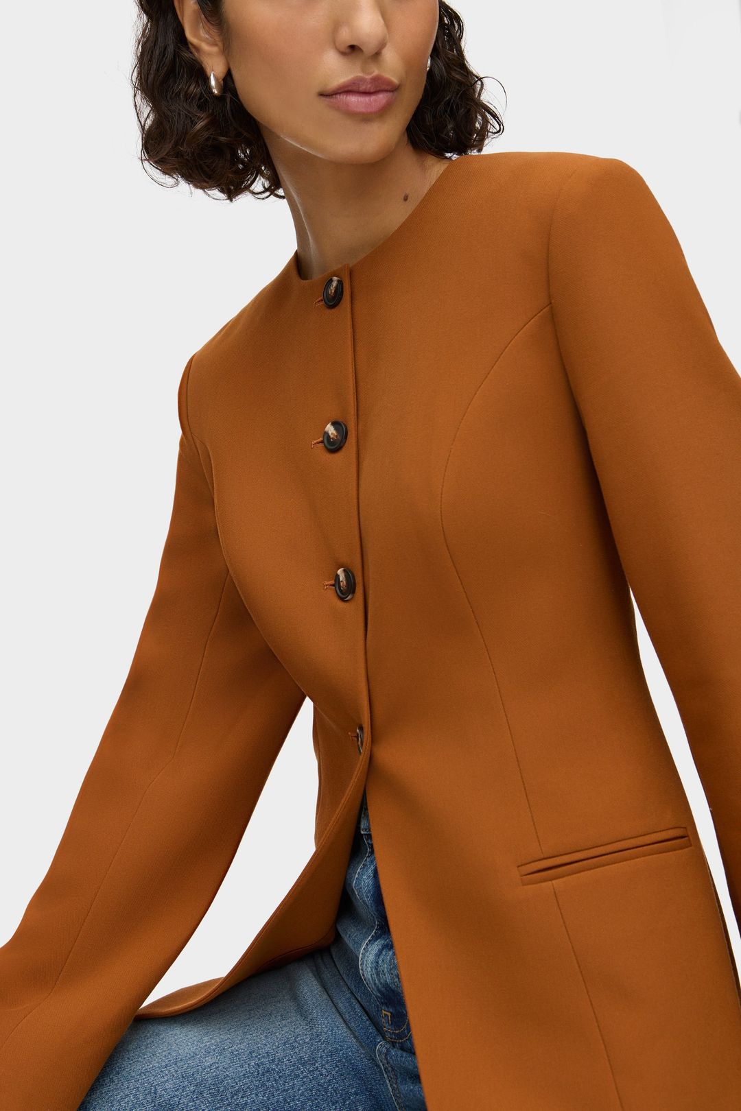 Daphne Waisted Blazer