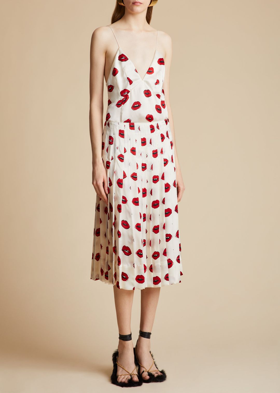The Grisella Top in Cream with Red Lip Print
