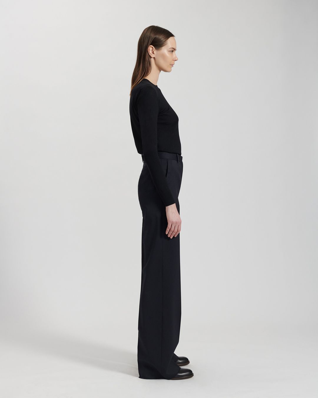 Anya Trousers in Starched Wool, Navy