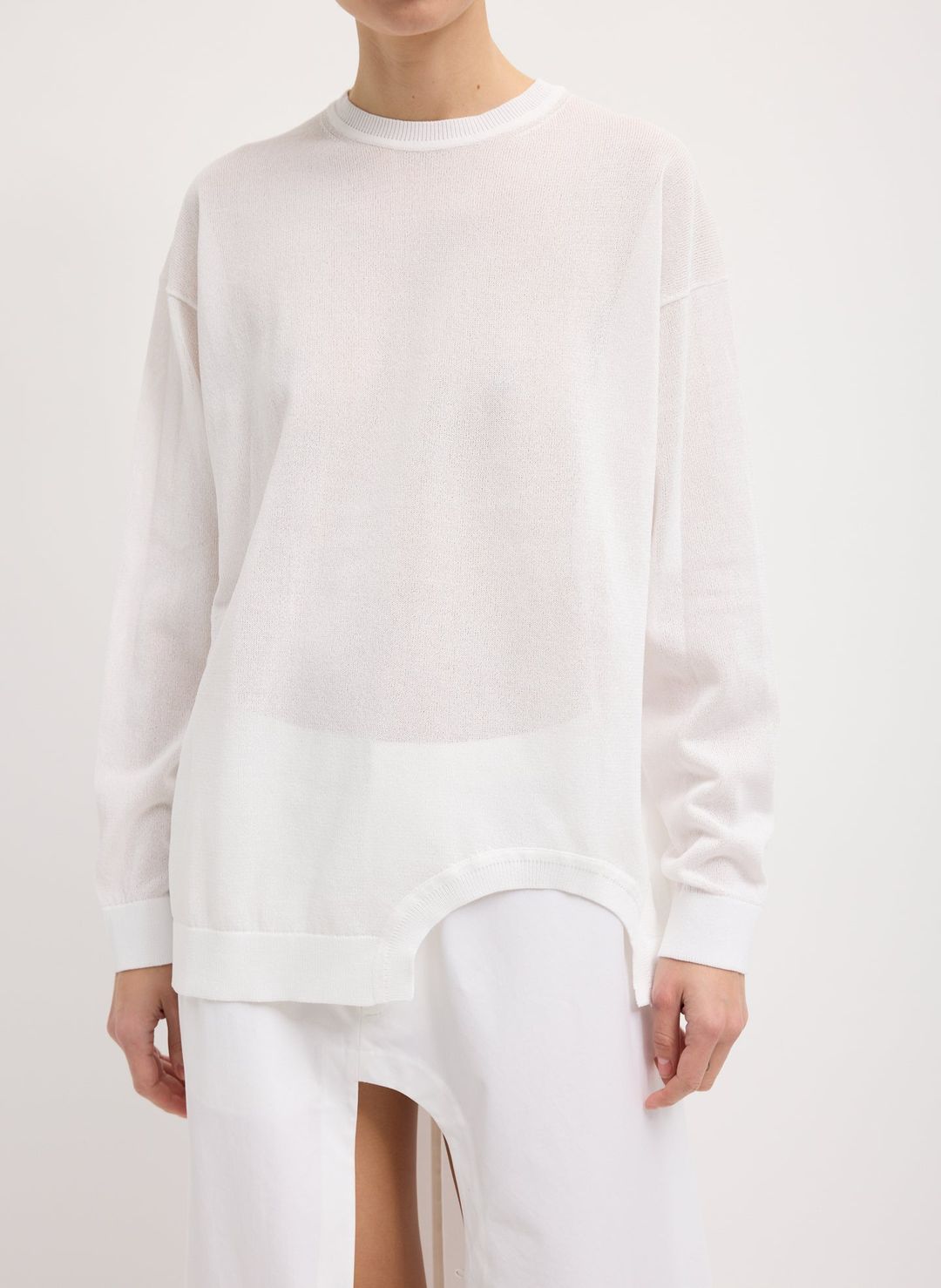 Crispy Sweater With Cut Out Detail