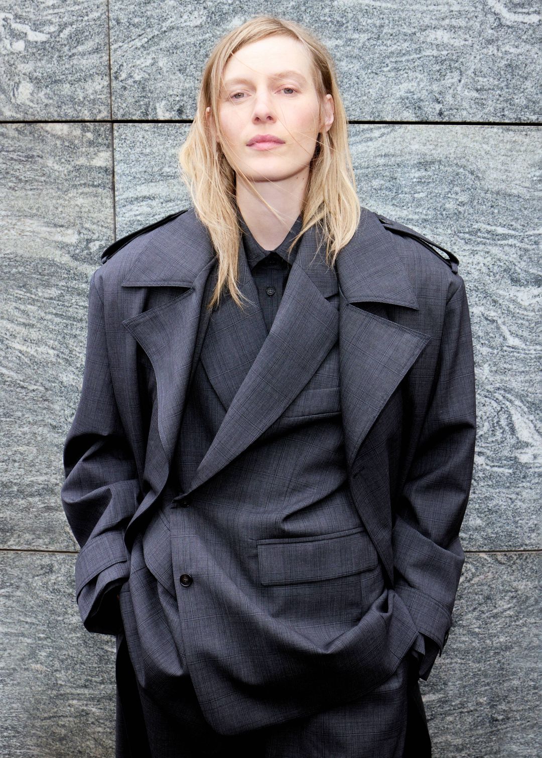 Bleecker Plaid Trench Coat - Dark Grey #7