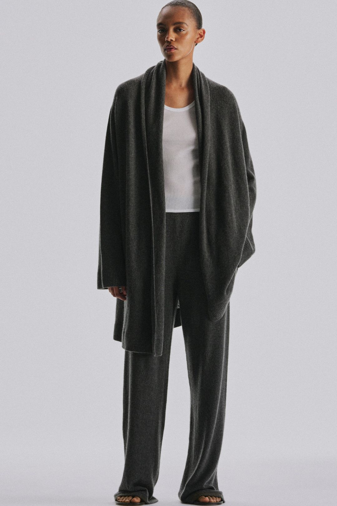 Ovaan Cardigan #3