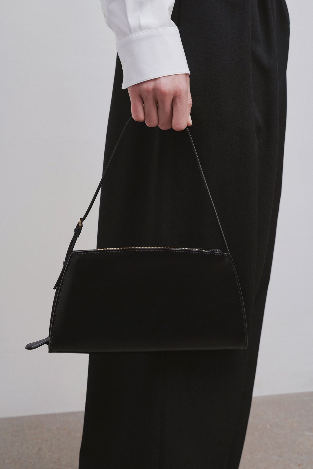 Dalia Baguette in Leather #4