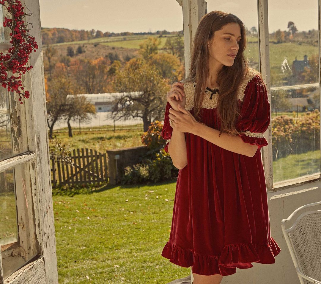 HMD -- RONDES DRESS -- CURRANT #7