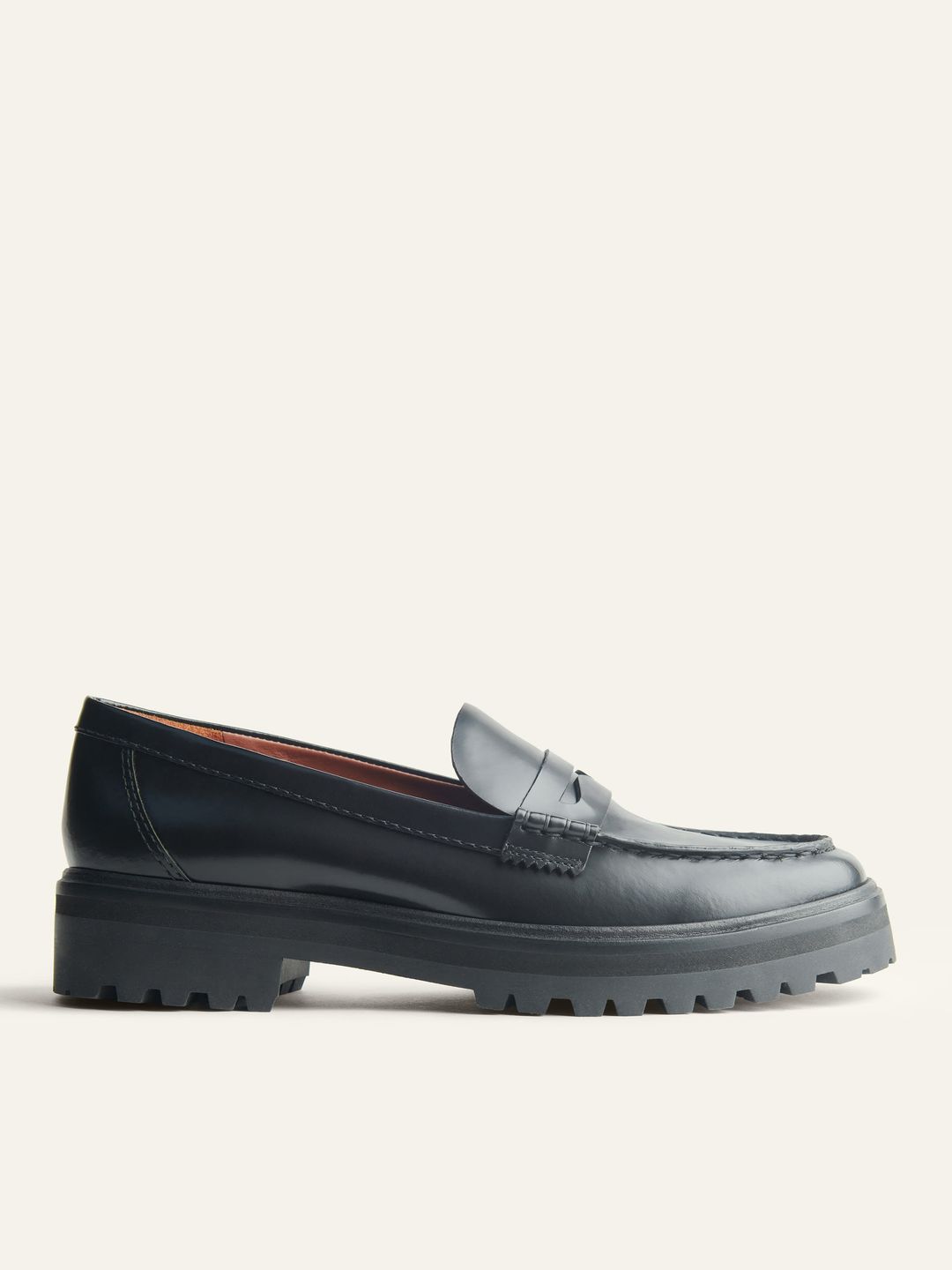 Agathea Chunky Loafers In Black #7