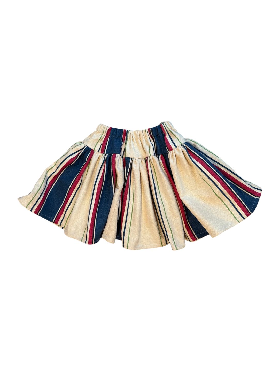 The summer skirt is school boy