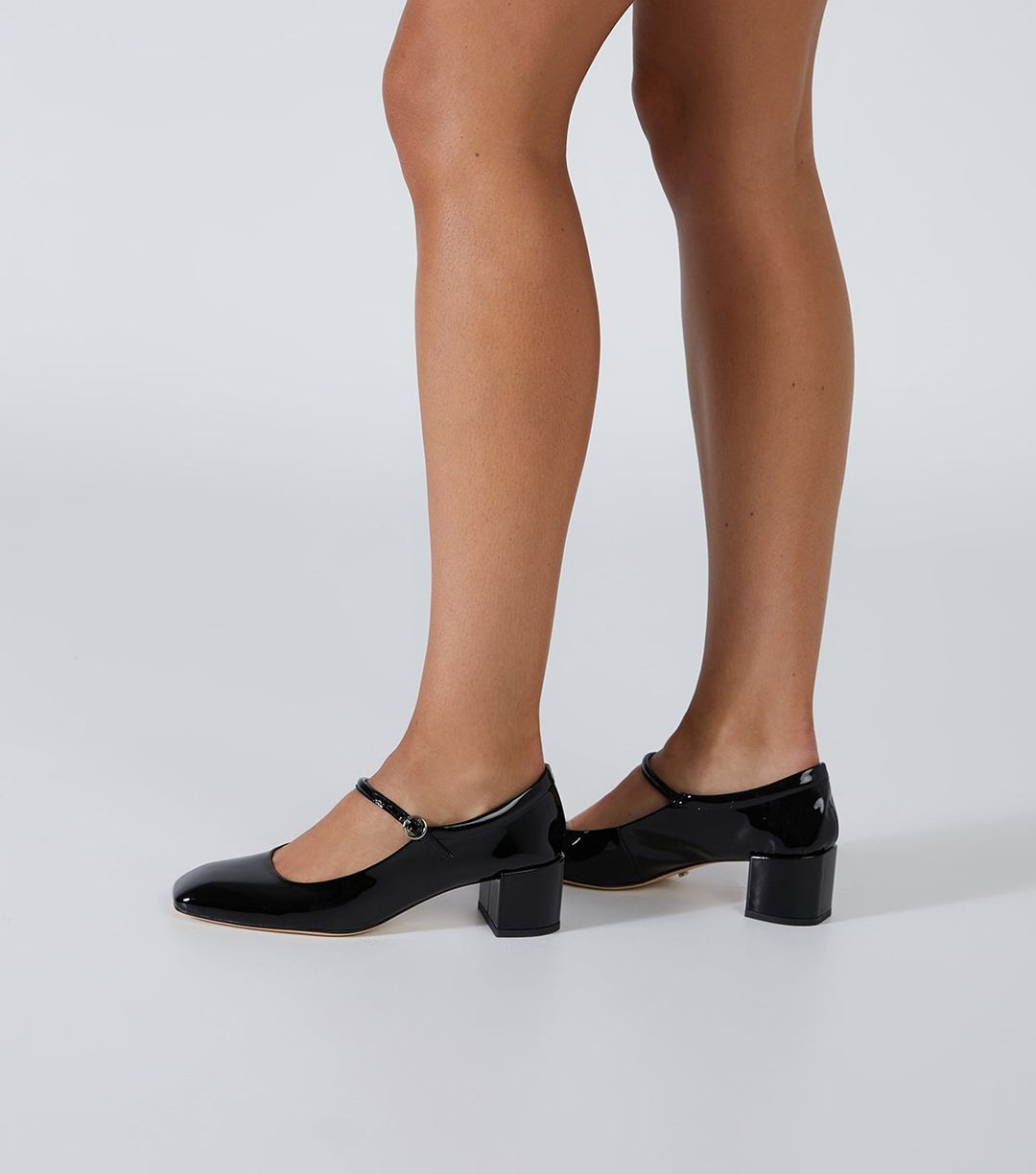 Wynnie Black Patent #5