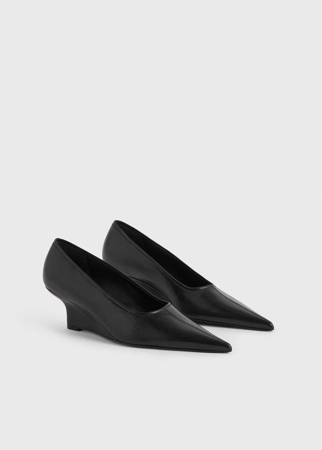 Sharp nappa wedge pumps black #7