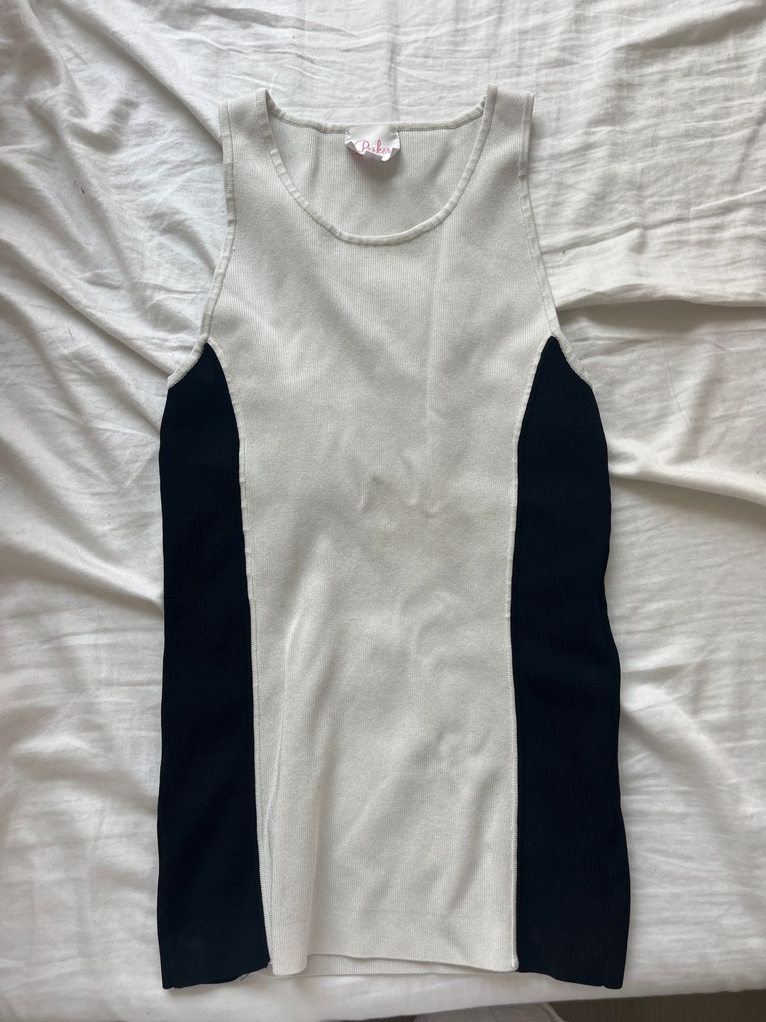 Vintage black and white racer back tank 