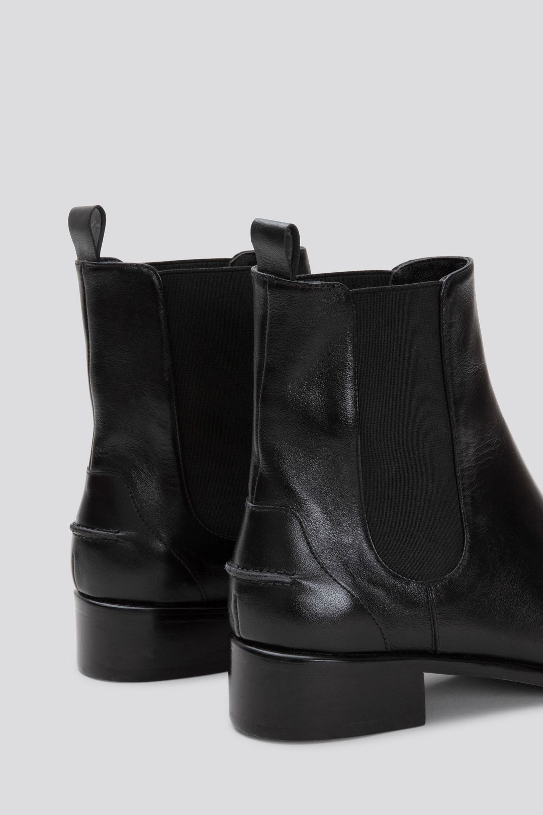Thora Boot #6