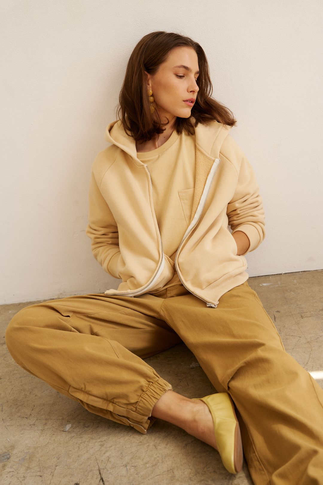 The Bird Hoodie in Butter #9