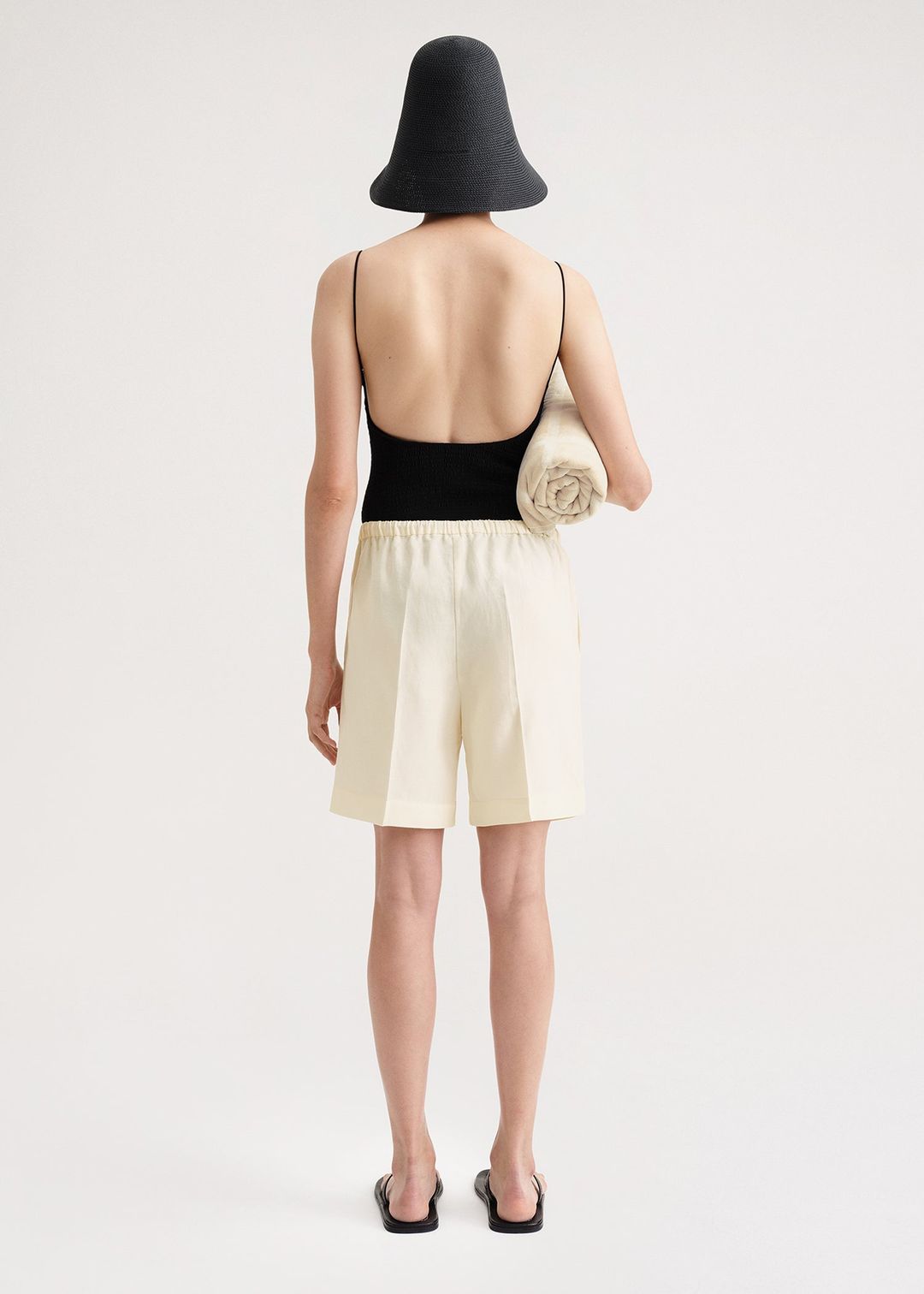 Press-creased drawstring shorts vanilla #4
