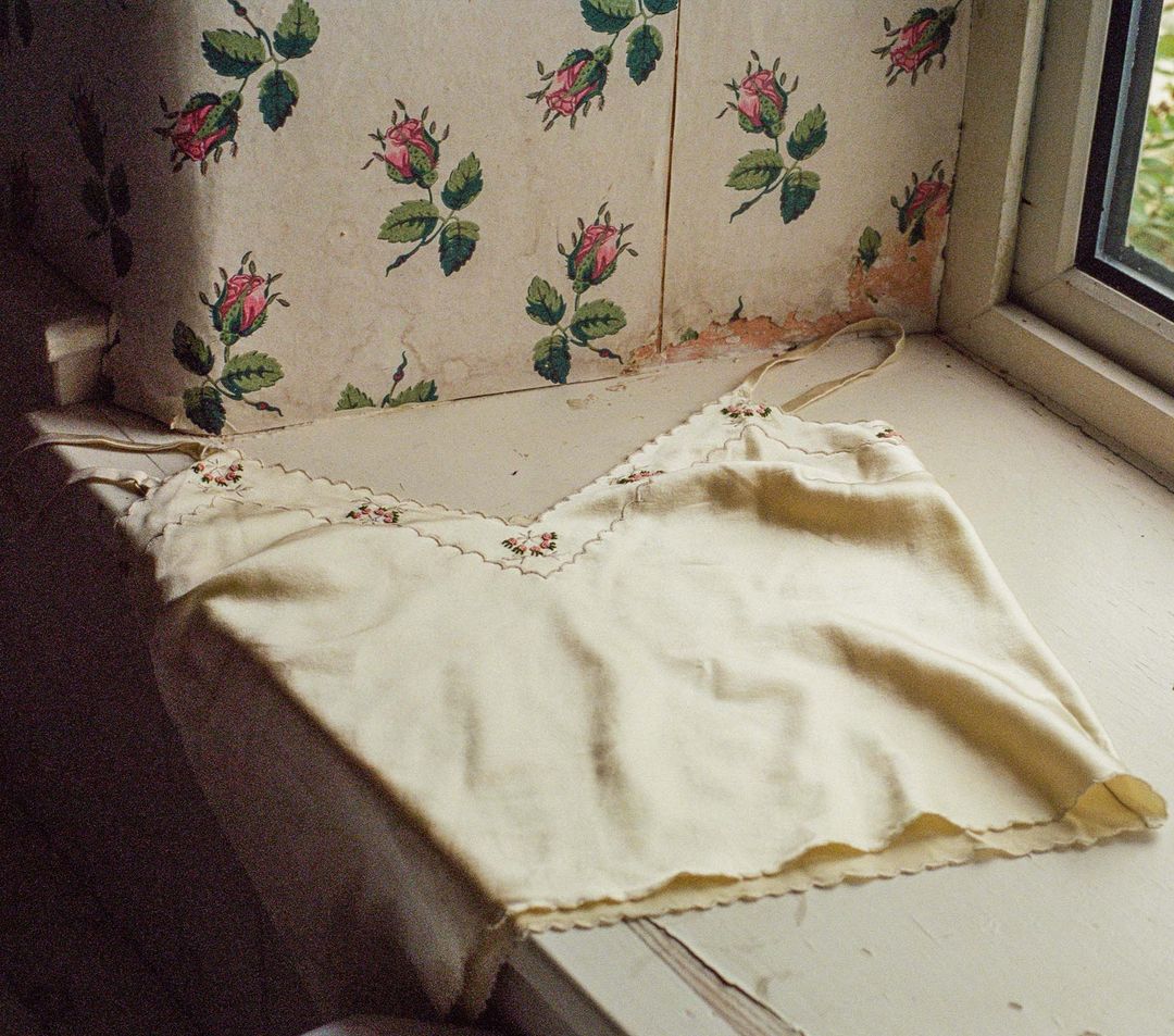 EFFIE CAMI -- OYSTER #7