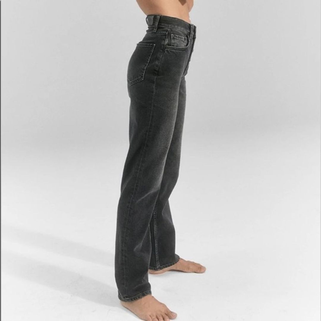 The Topanga High Rise Straight Jeans in Grey