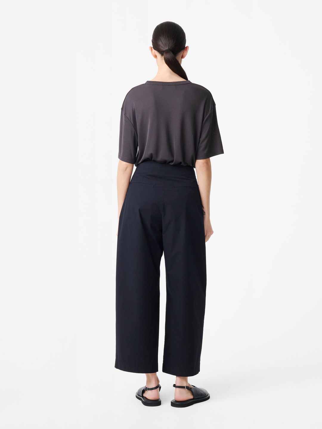 Dordoni Pant in Darkest Navy #4