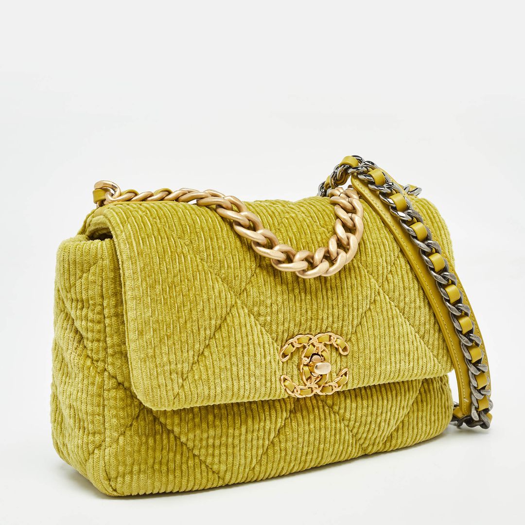 Medium Chanel 19 Flap in Light Green Corduroy
