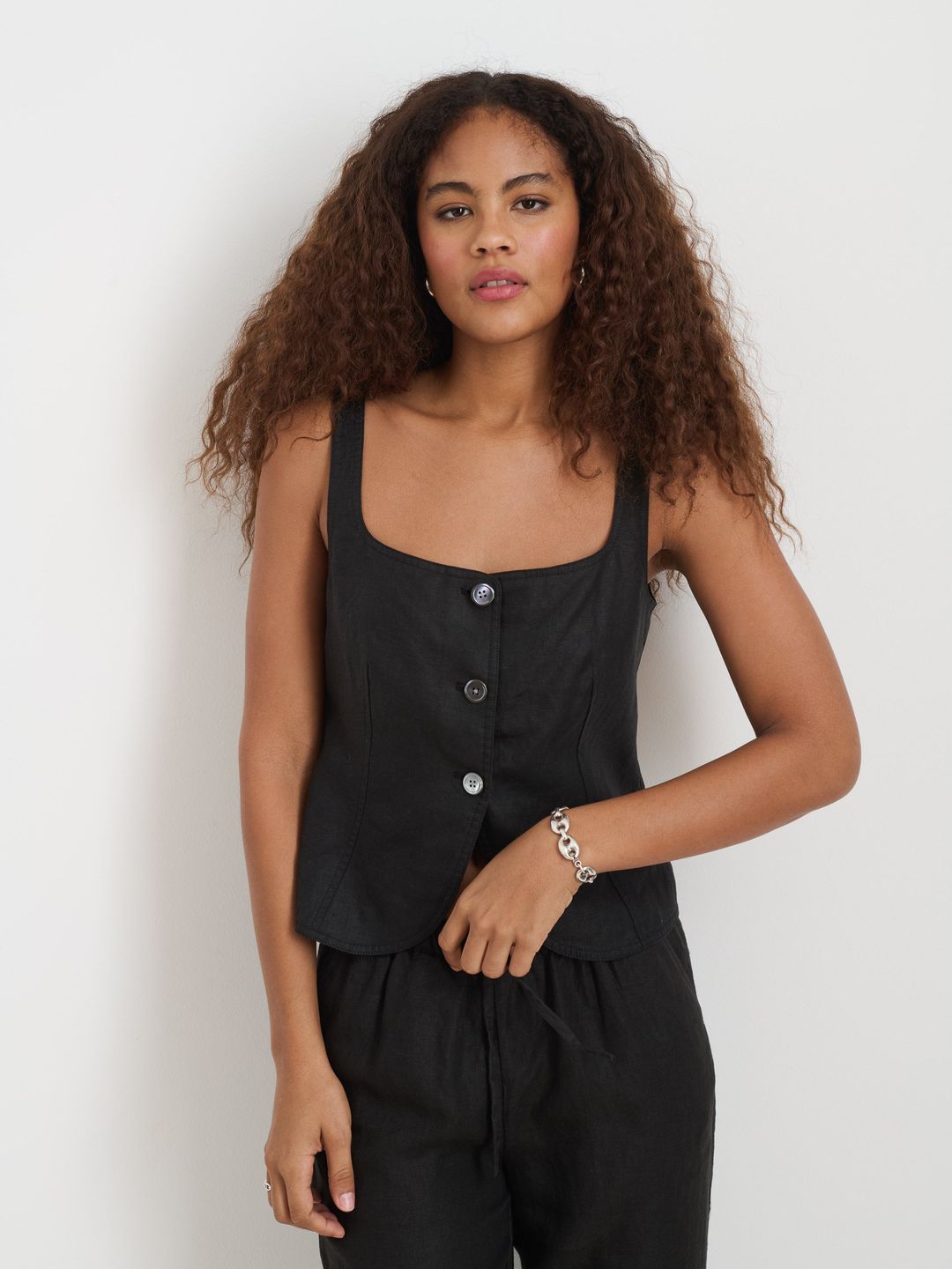 Luna Vest In Linen