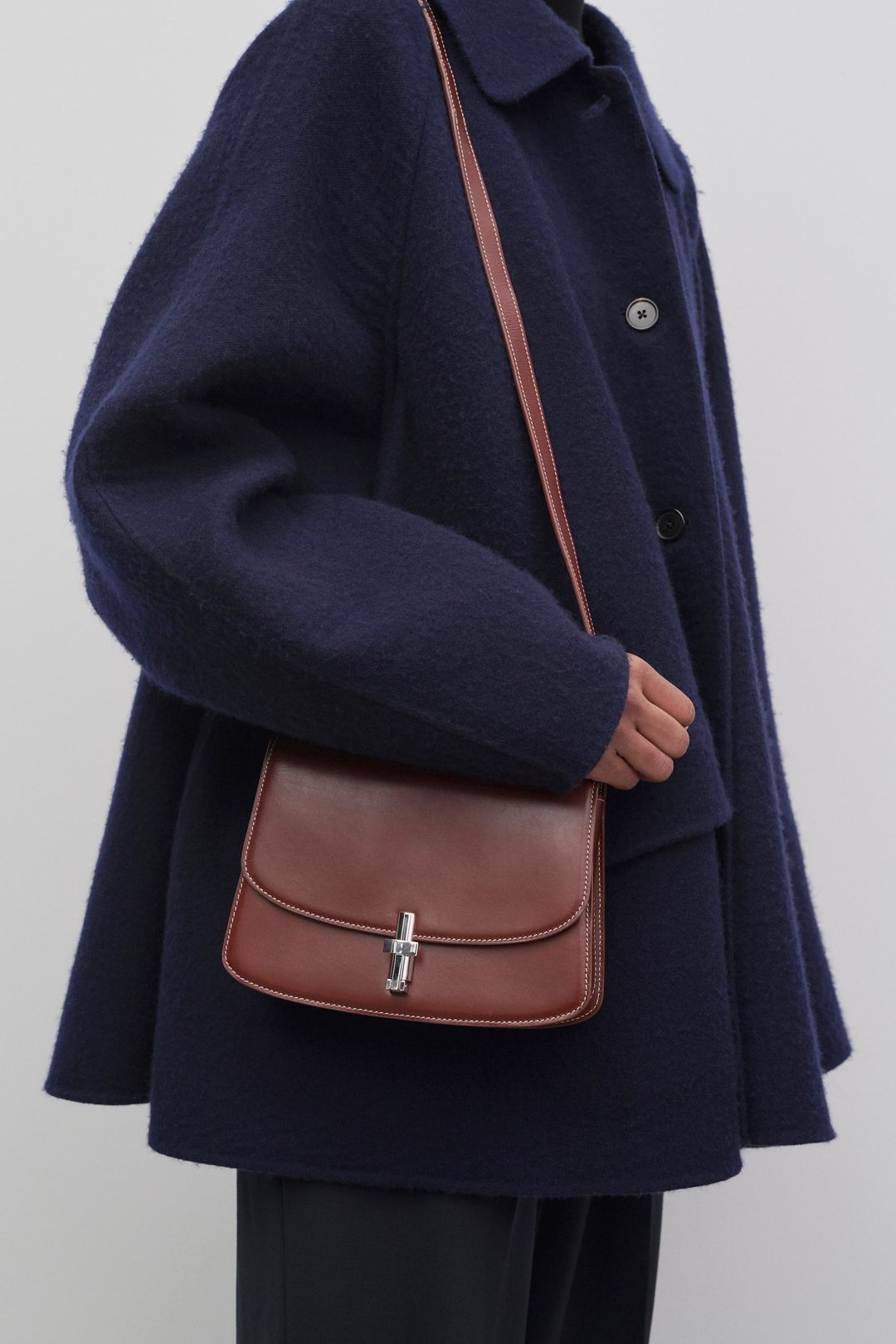Sofia 8.75 Shoulder Bag in Leather #4