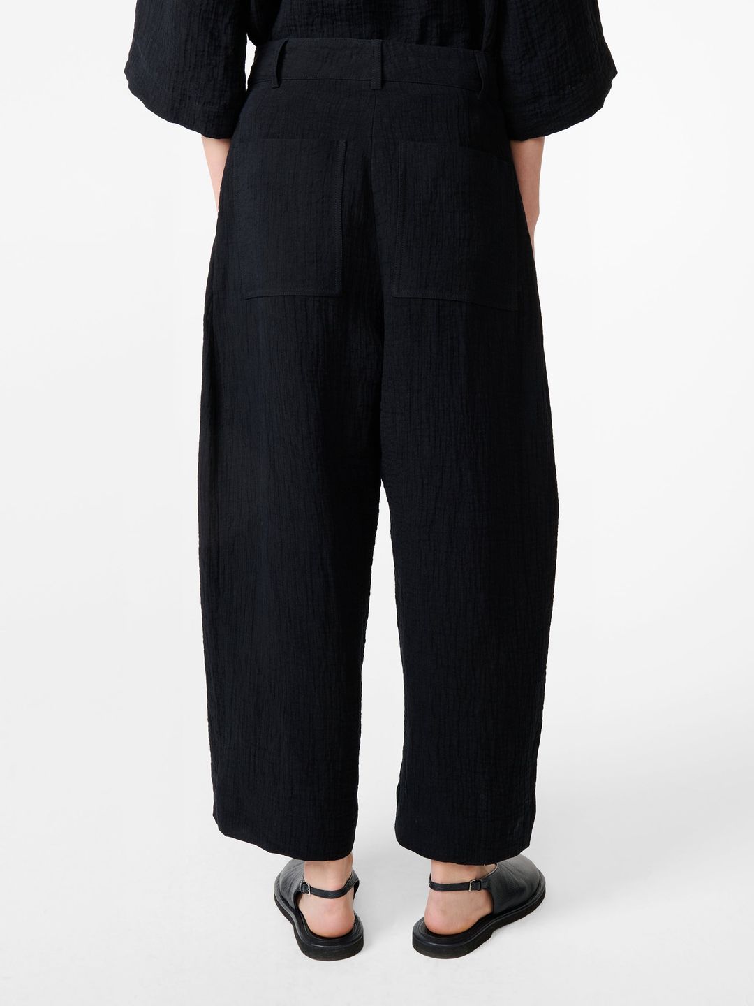 Chalco Linen Pant in Darkest Navy #6