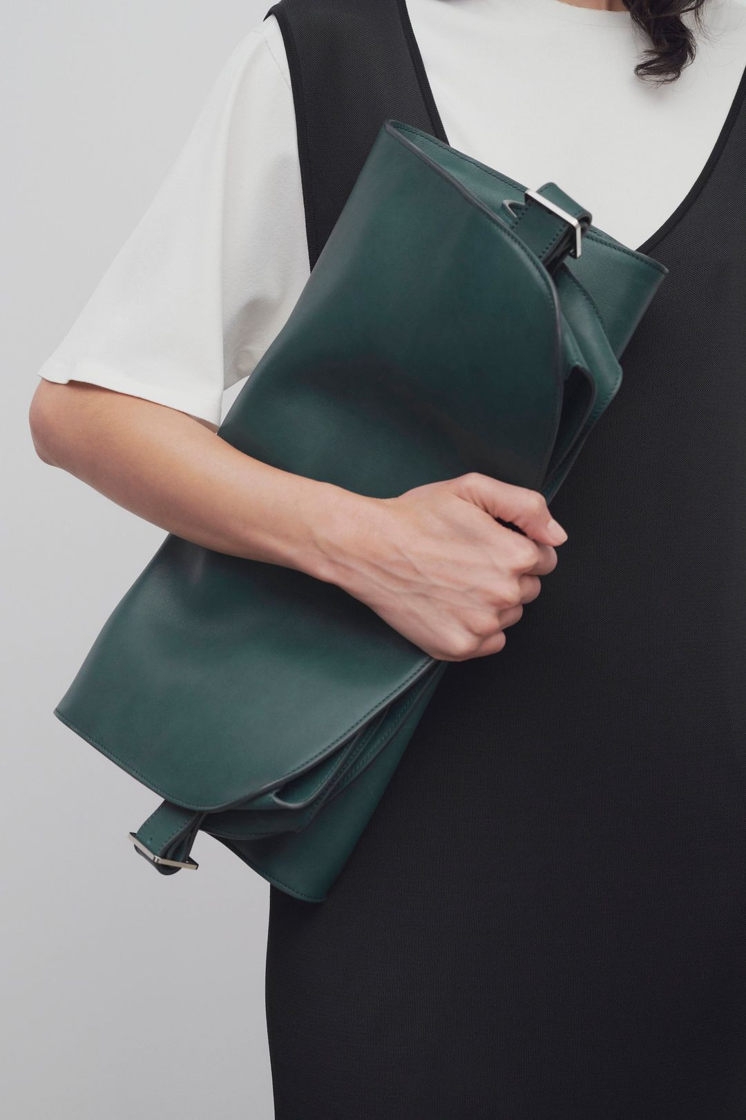 Margaux EW Clutch in Leather #4