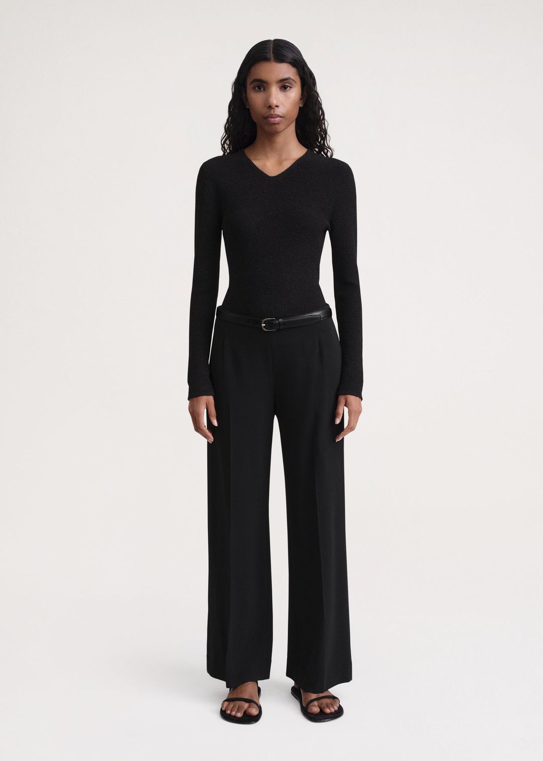 Clean wide trousers black