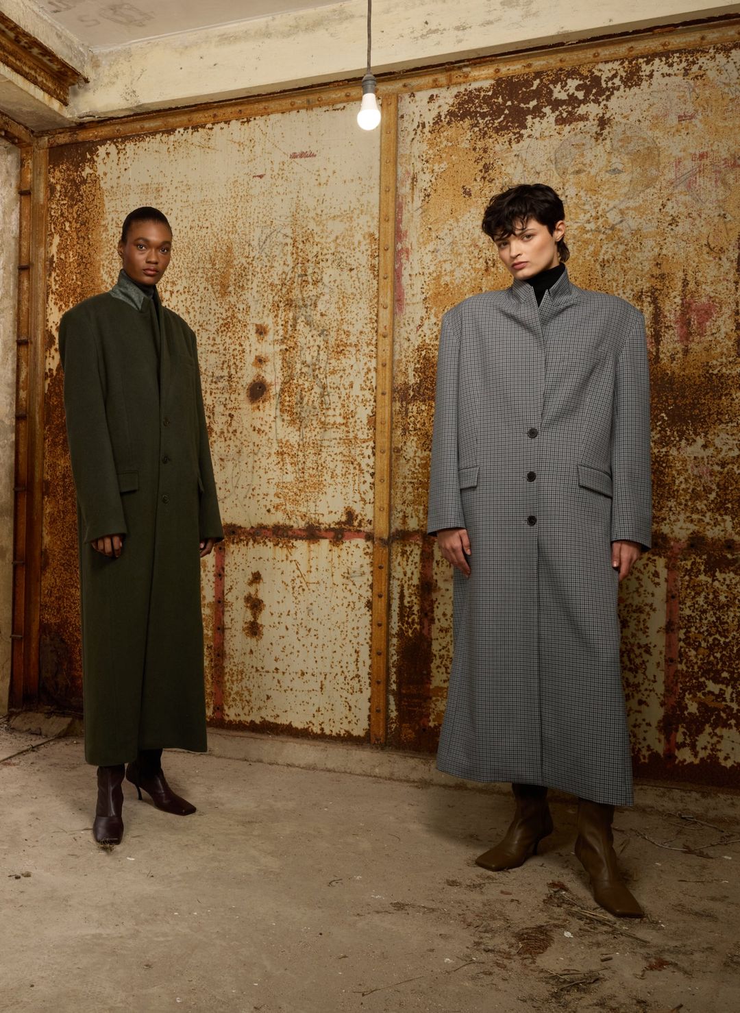 Menswear Tech Twill Tailored Men's Maxi Coat