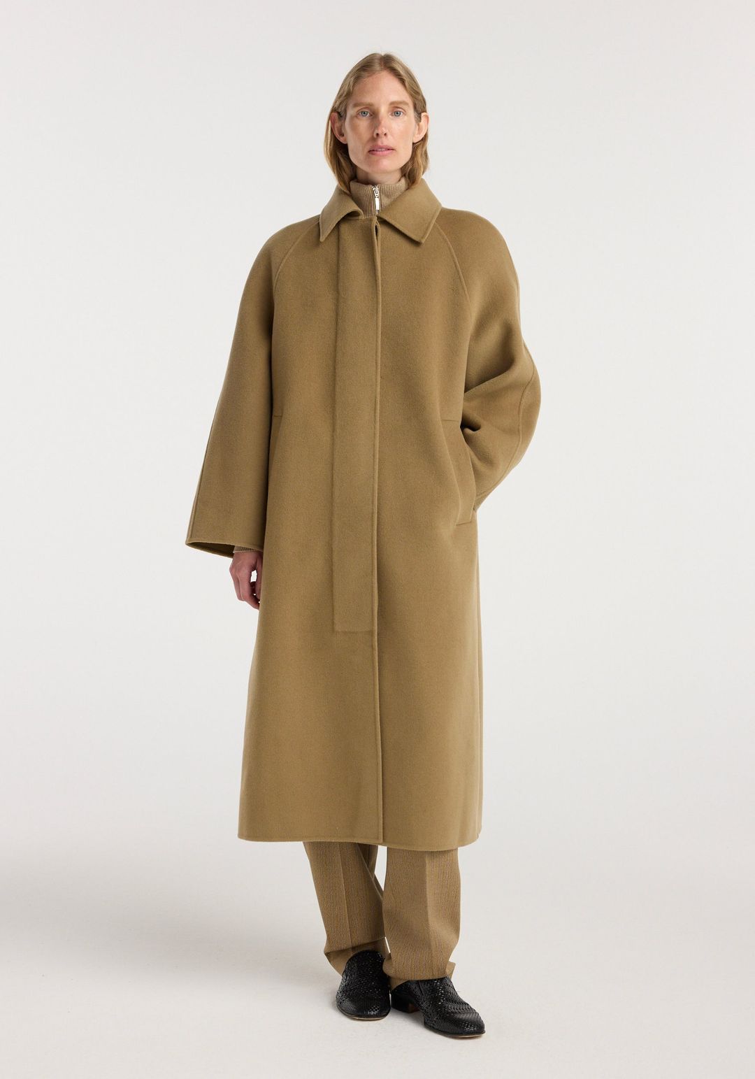 Double-faced wool padded coat | camel