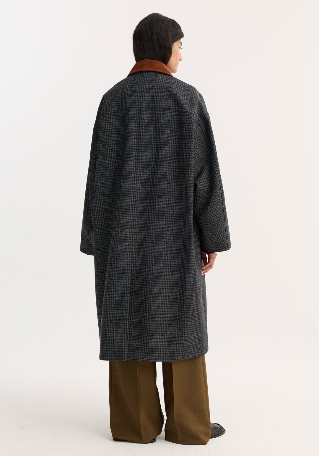 Suede collar check coat | black / grey check #6