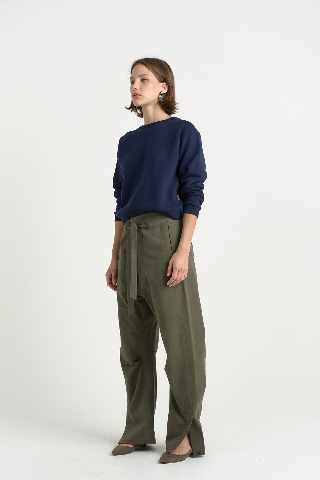 The Everything Pant in Olive #9