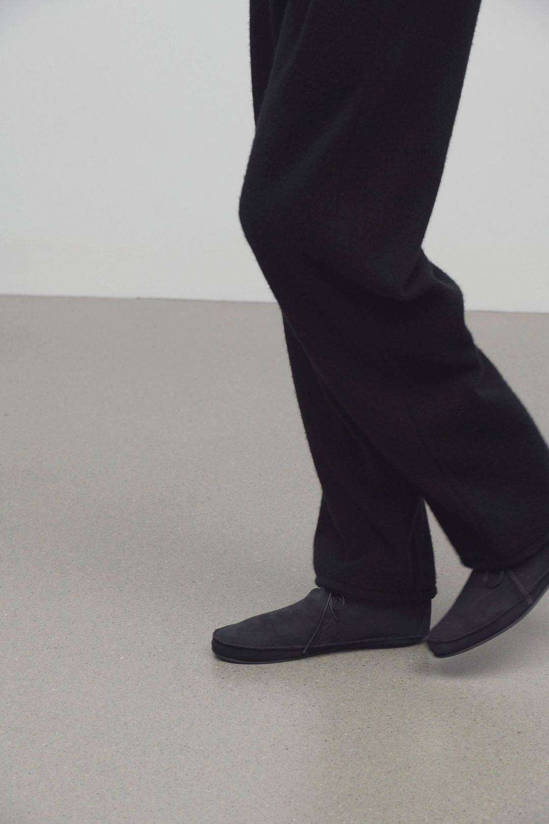 Tyler Lace Up Shoe in Suede #4