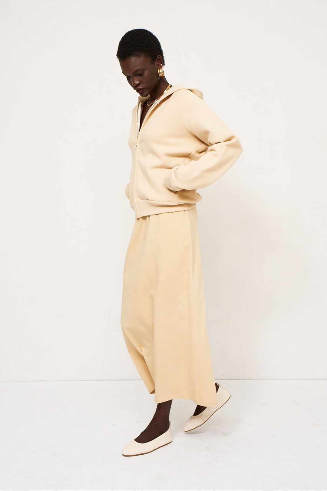 The Cove Slipper in Latte #7