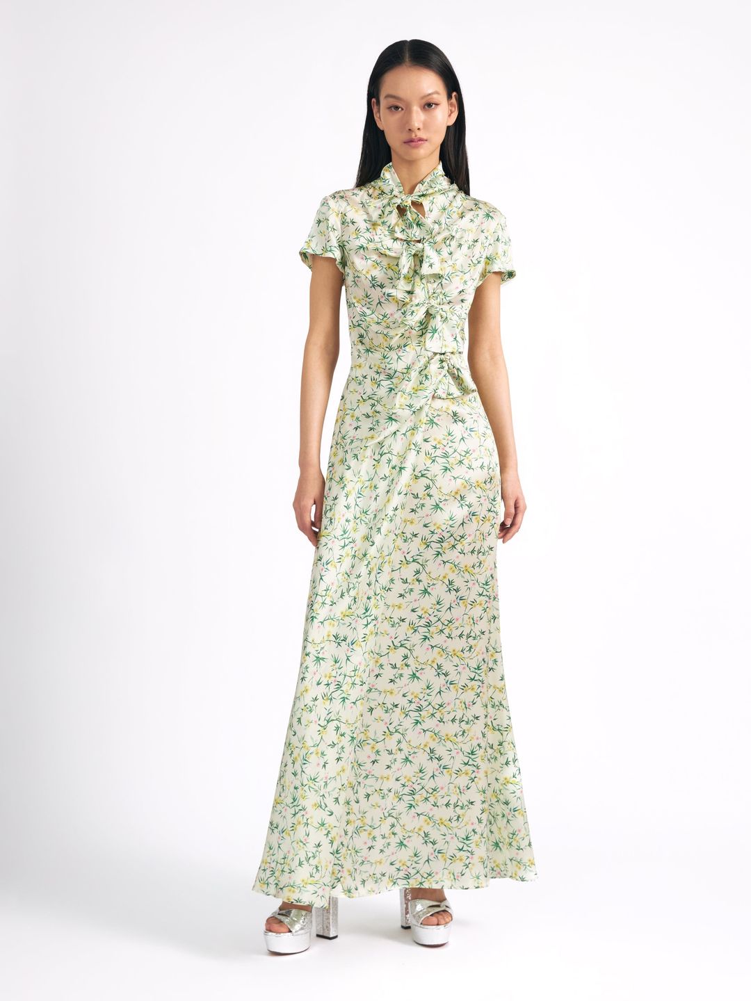 Kelly Dress in Tusk Springflowers