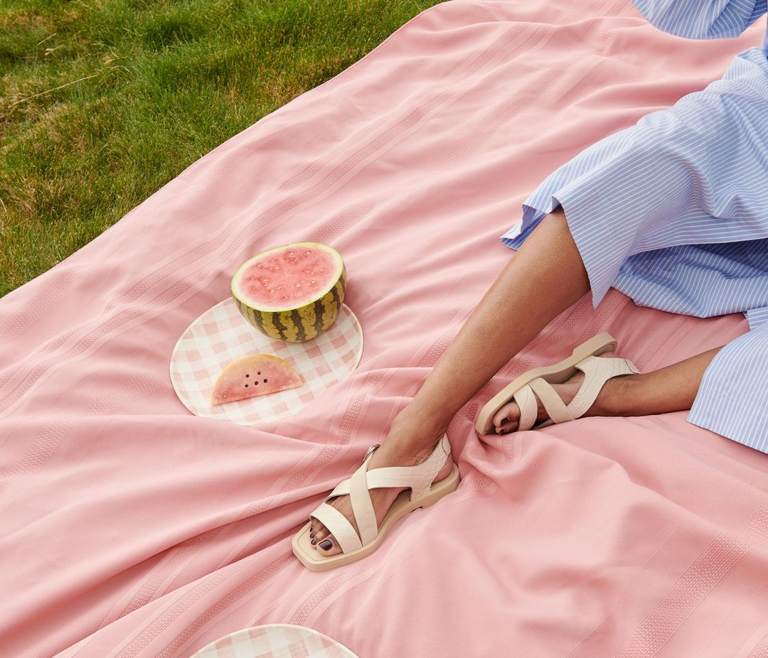 LENN MULTI STRAP SANDAL