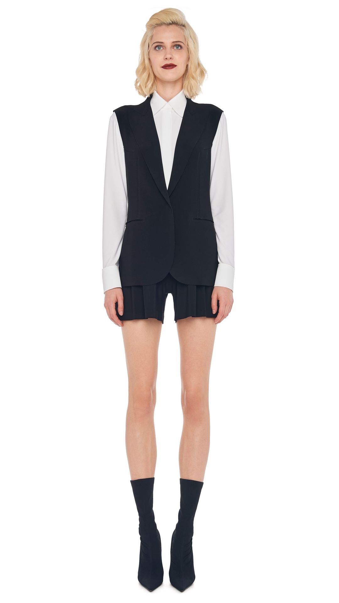 ELEPHANT PLEAT SHORT with SLEEVELESS SINGLE BREASTED JACKET