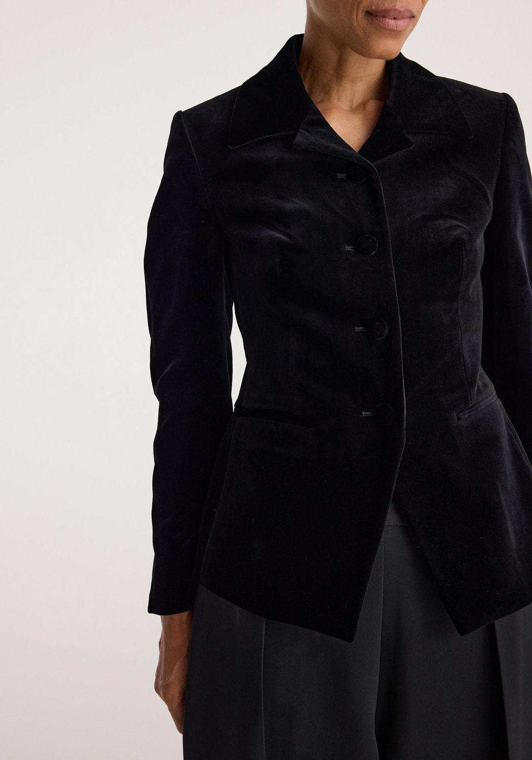 Classic fitted velvet blazer | black #3